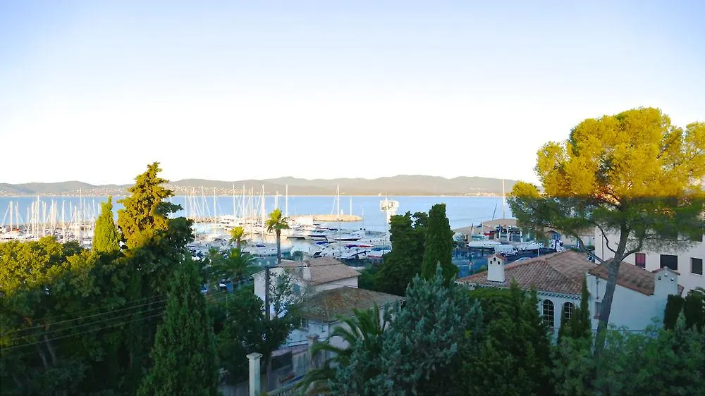 Hotel Brise De Mer - Piscine Interieure & Exterieure Saint-Raphaël
