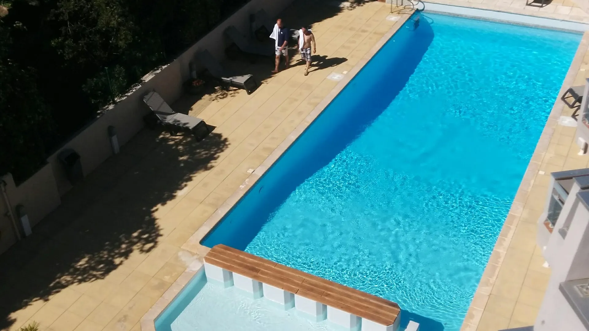 Hotel Brise De Mer - Piscine Interieure & Exterieure Saint-Raphaël